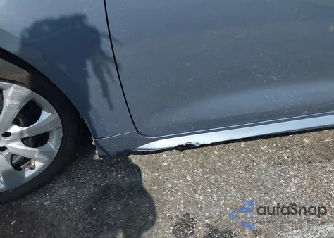 2021 Toyota Corolla Le from USA, damaged, VIN 5YFEPMAEXMP227906